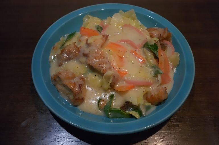 鶏肉と野菜のクリーム煮