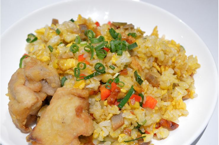 炒飯唐揚げ