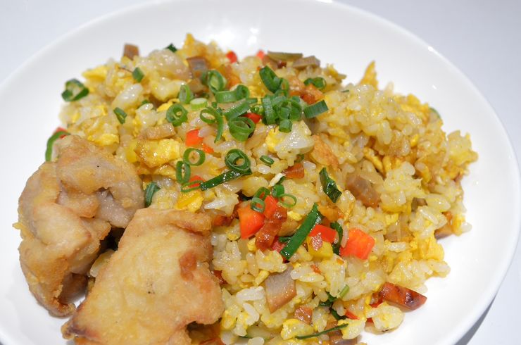 炒飯唐揚げ
