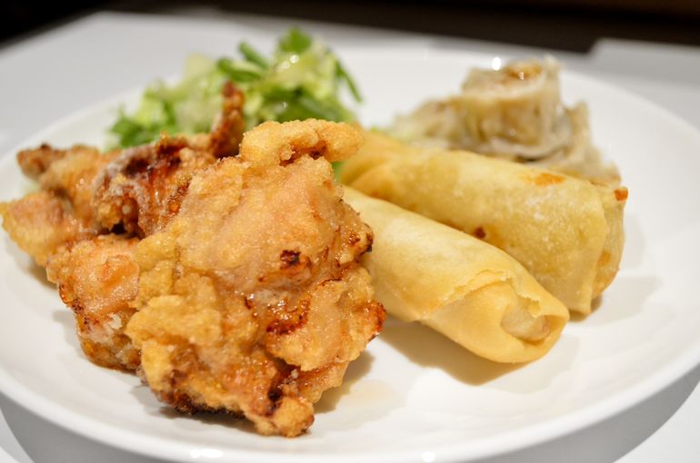 唐揚げ・春巻・焼売